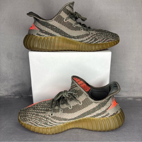 Adidas Yeezy Boost 350 V2 with Orange Stripe Size: 10 - Picture 2 of 9